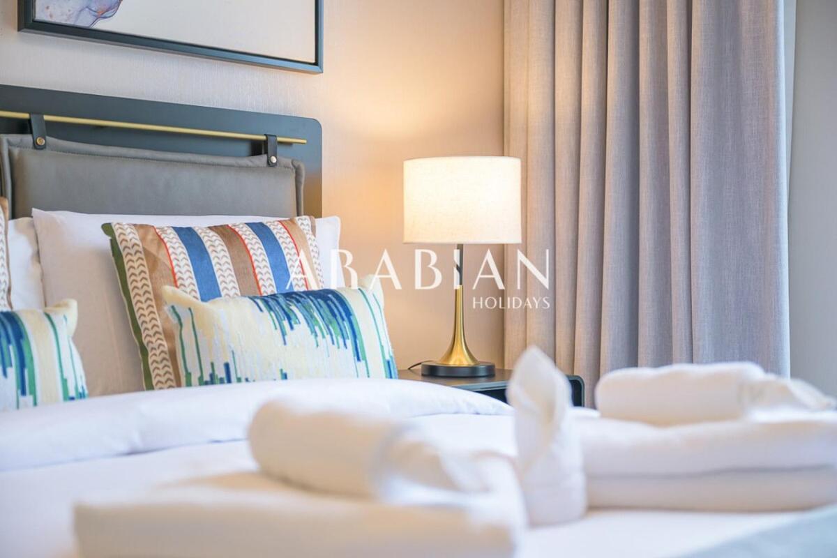 Sophisticated 1br With View In Creek Harbor Apartment